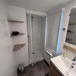 Mobil 2 Chambres, 4 à 6 Personnes, Plage, La Carabasse - 4 étoiles * Vias