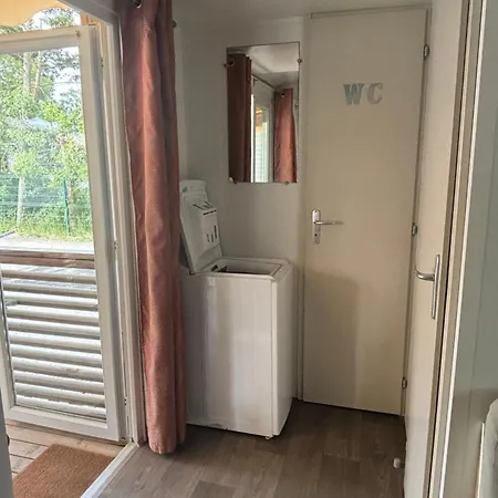 Mobil 2 Chambres, 4 à 6 Personnes, Plage, La Carabasse - 4 étoiles