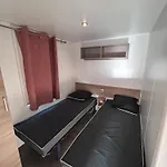 Mobil 2 Chambres, 4 A 6 Personnes, Plage, La Carabasse - 4 Etoiles